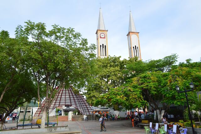 Paisaje de Tocaima: Parque principal de Tocaima